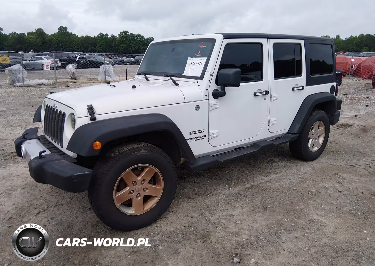 2013 Jeep Wrangler Unlimited Sport VIN:1C4HJWDG3DL502158 - 2