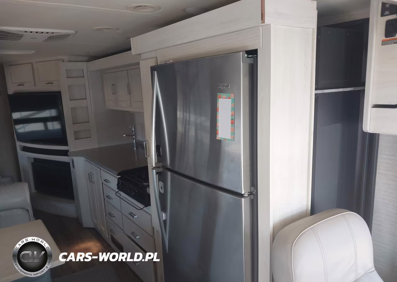 2021 Winnebago Freightliner Chassis VIN:4UZACJFC1MCMK8646 - 17