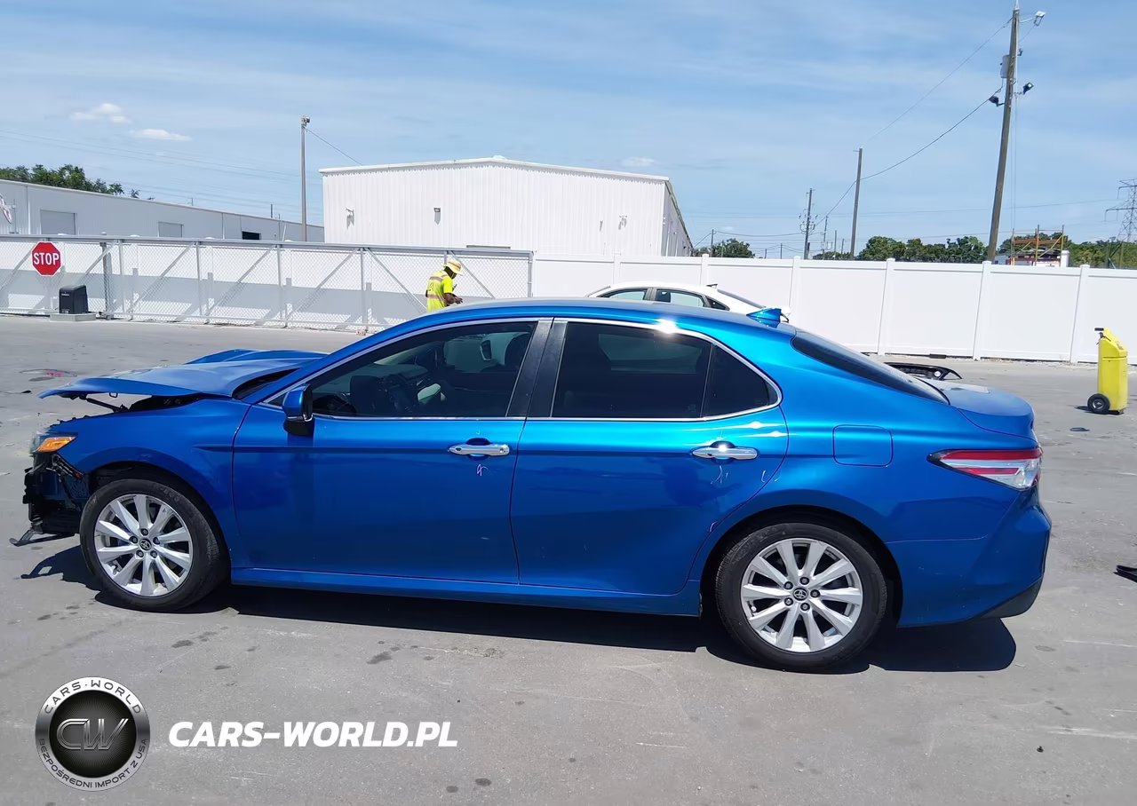 2020 Toyota Camry Le VIN:4T1L11AK6LU376016 - 15