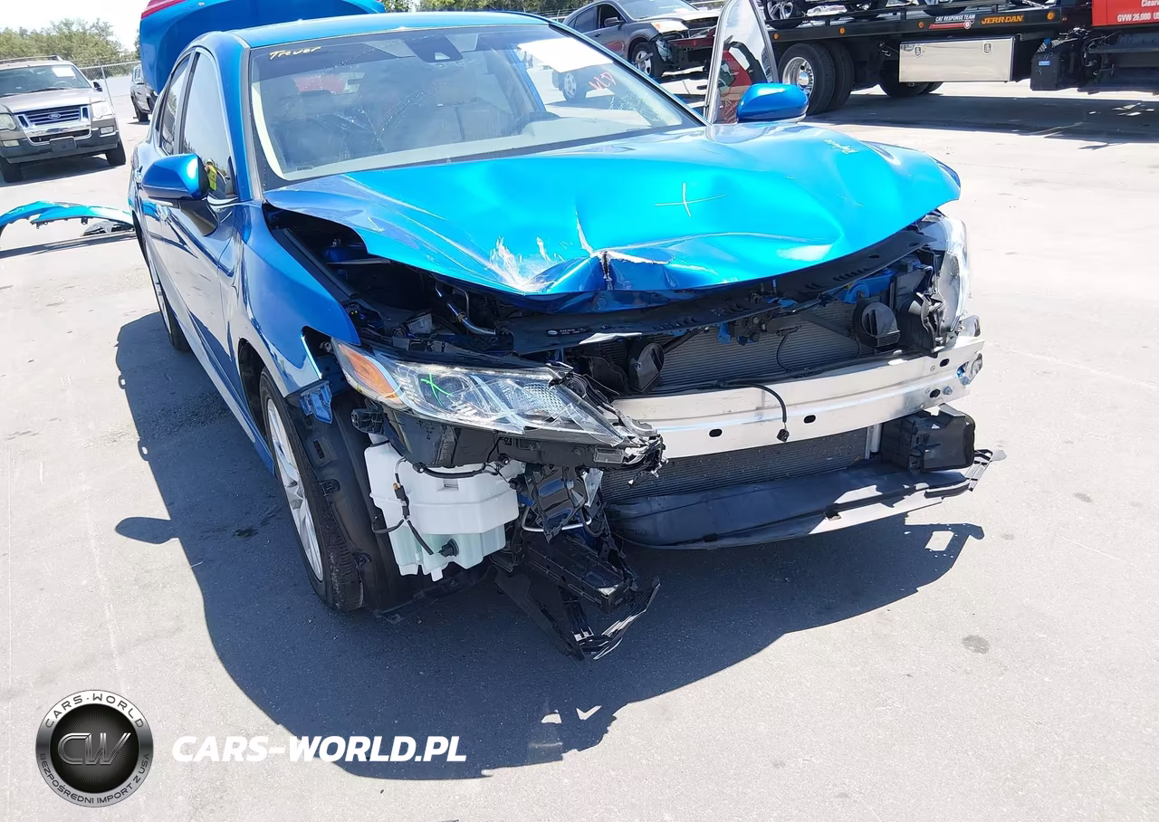 2020 Toyota Camry Le VIN:4T1L11AK6LU376016 - 6