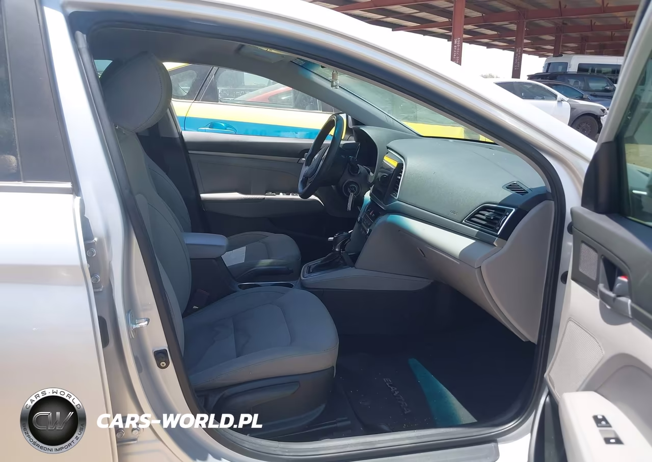 2017 Hyundai Elantra Se VIN:KMHD74LF7HU120964 - 5