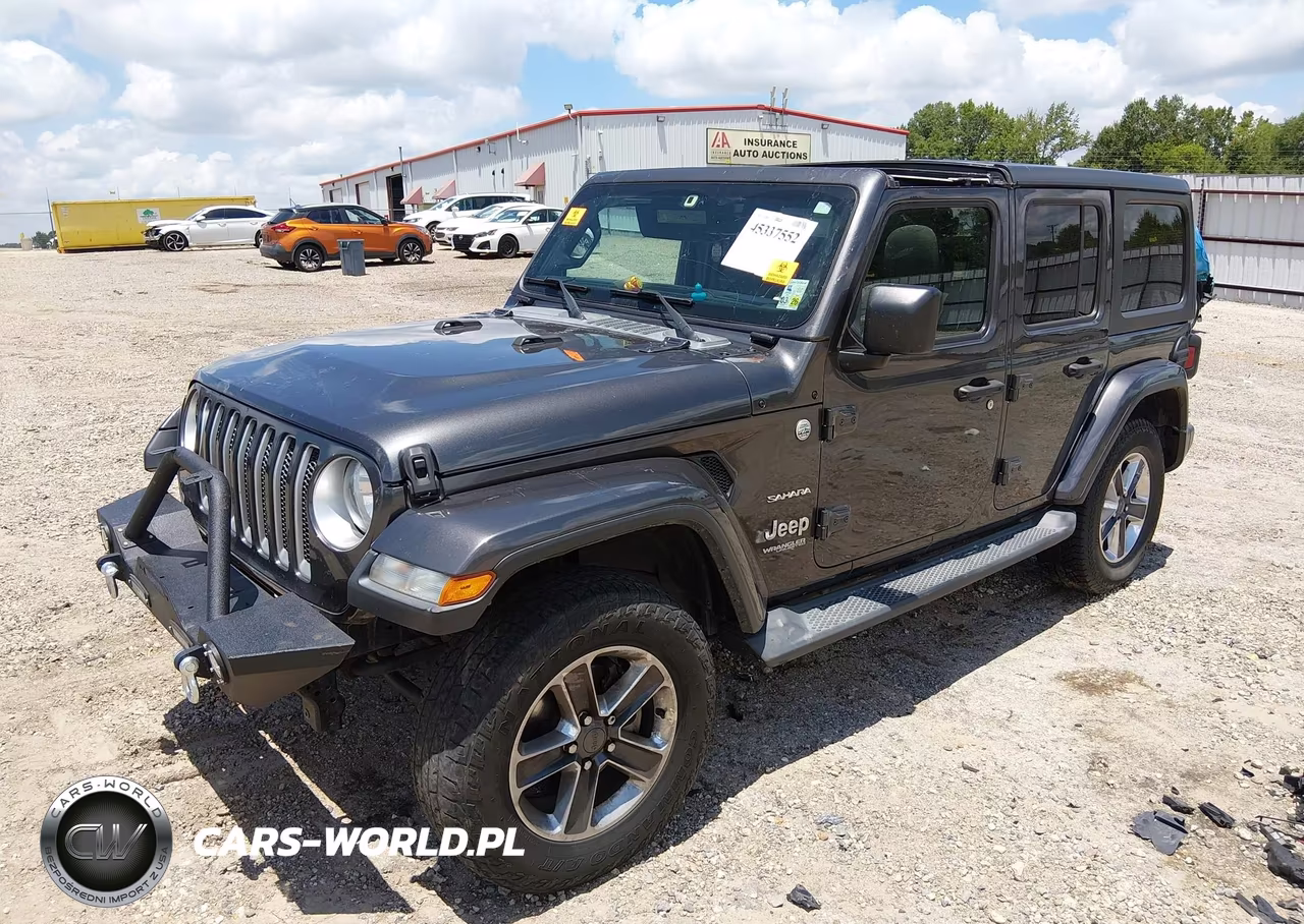 2020 Jeep Wrangler Unlimited Sahara 4X4 VIN:1C4HJXEN5LW114719 - 2