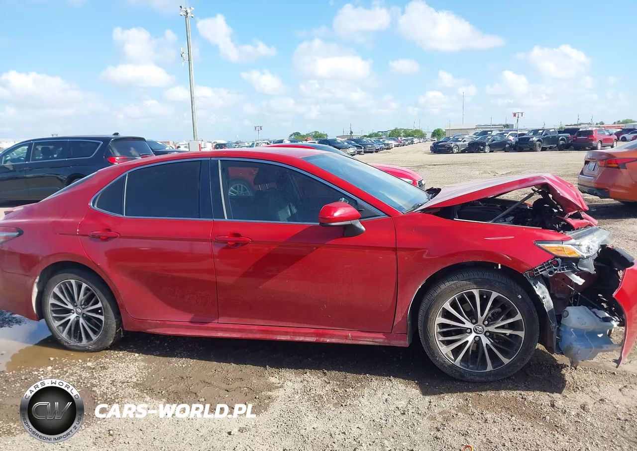 2019 Toyota Camry Se VIN:4T1B11HK6KU231588 - 13