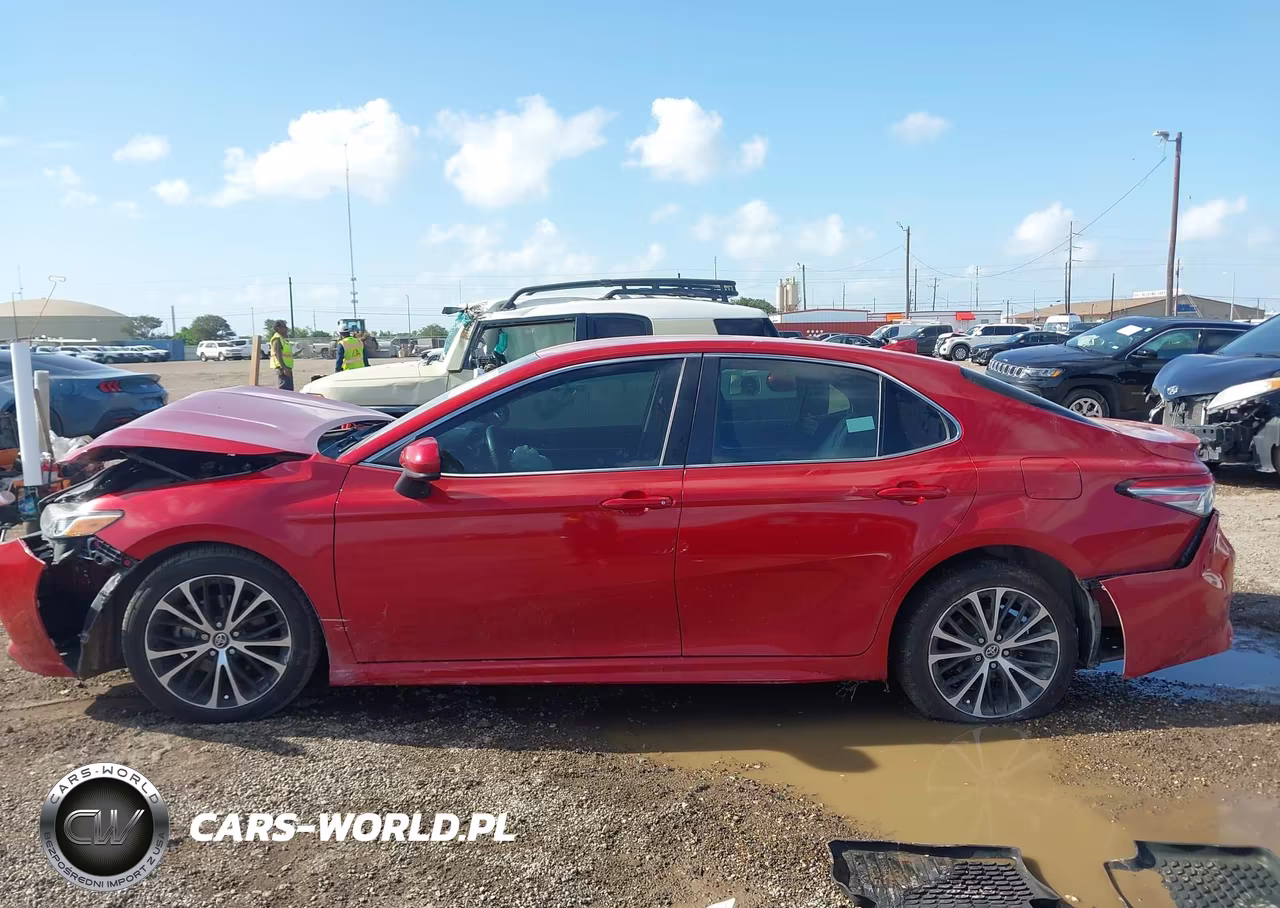 2019 Toyota Camry Se VIN:4T1B11HK6KU231588 - 14