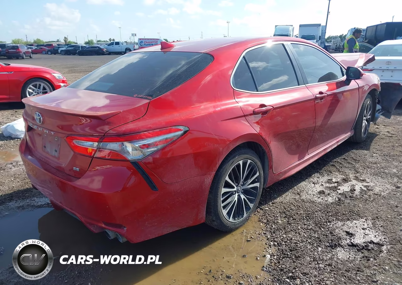 2019 Toyota Camry Se VIN:4T1B11HK6KU231588 - 4