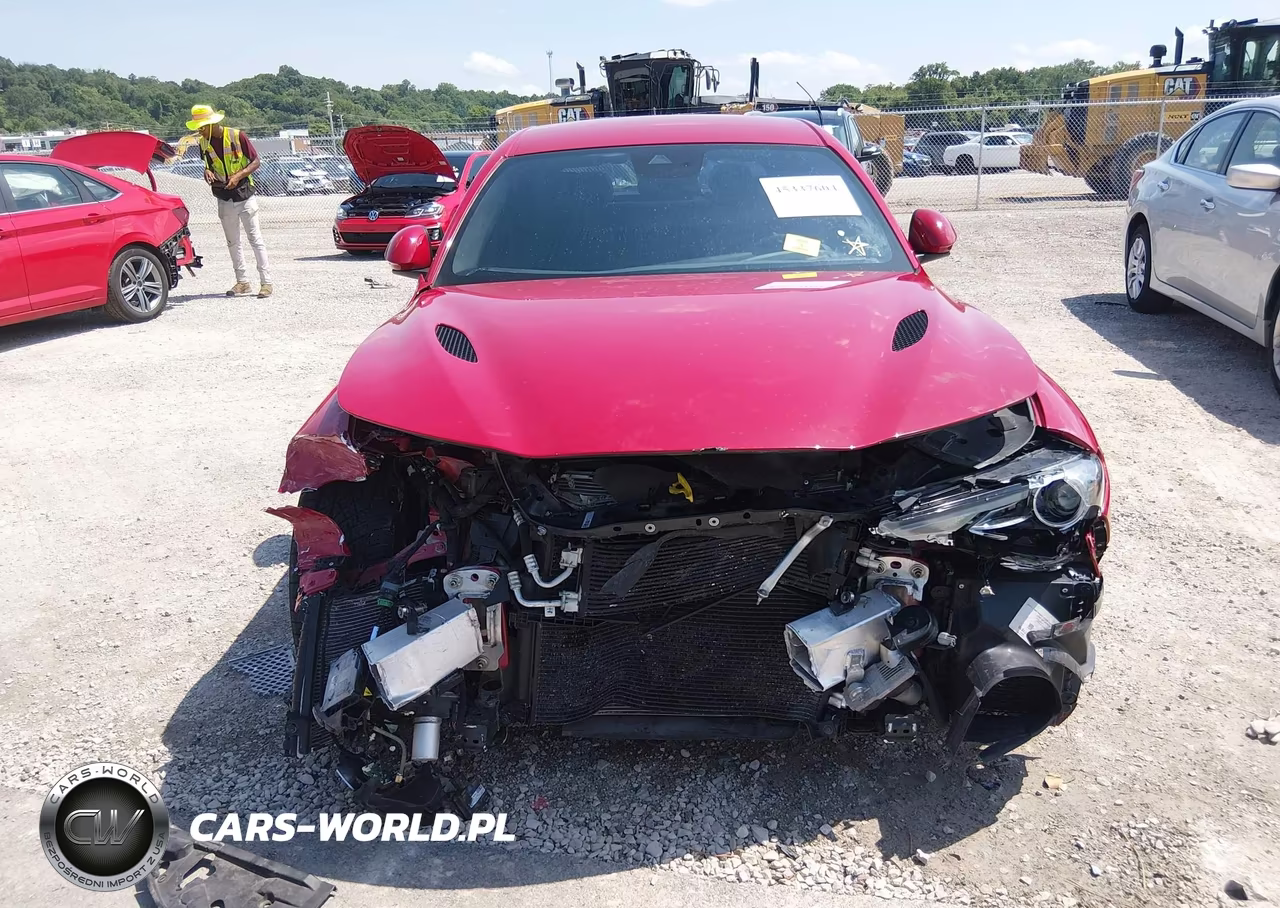 2018 Alfa Romeo Giulia Quadrifoglio Rwd VIN:ZARFAEAV2J7575634 - 6