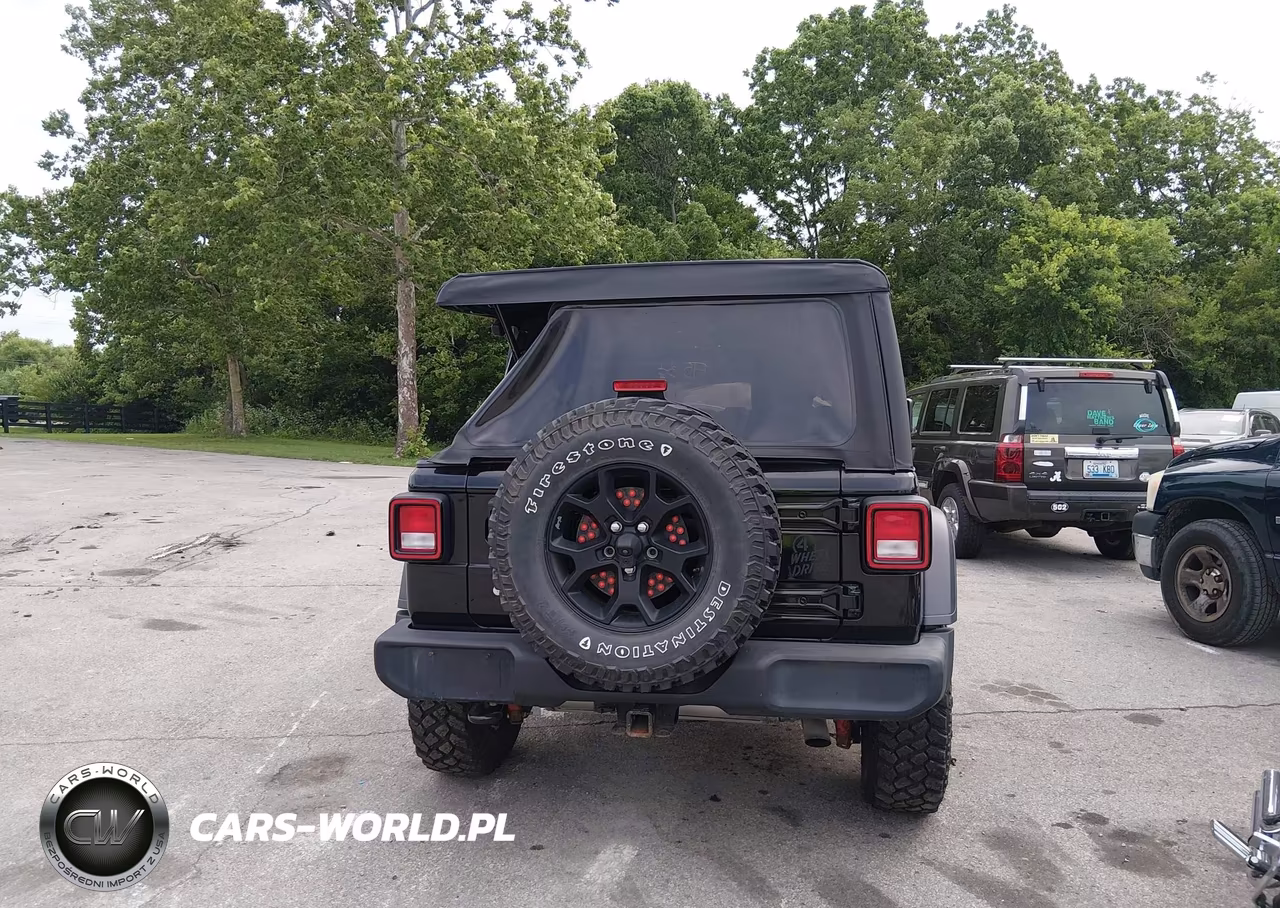 2020 Jeep Wrangler Unlimited Willys 4X4 VIN:1C4HJXDG7LW247176 - 17
