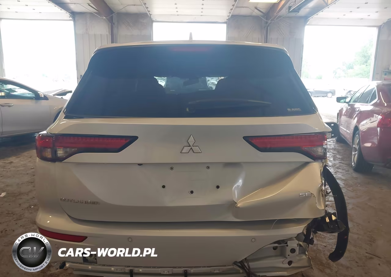 2024 Mitsubishi Outlander Se 2.5 S-Awc-Se Black Edition S-Awc-Se Black Edition W-Pano Roof S-Awc-Se Ralliart S-Awc VIN:JA4J4VA8XRZ077021 - 6