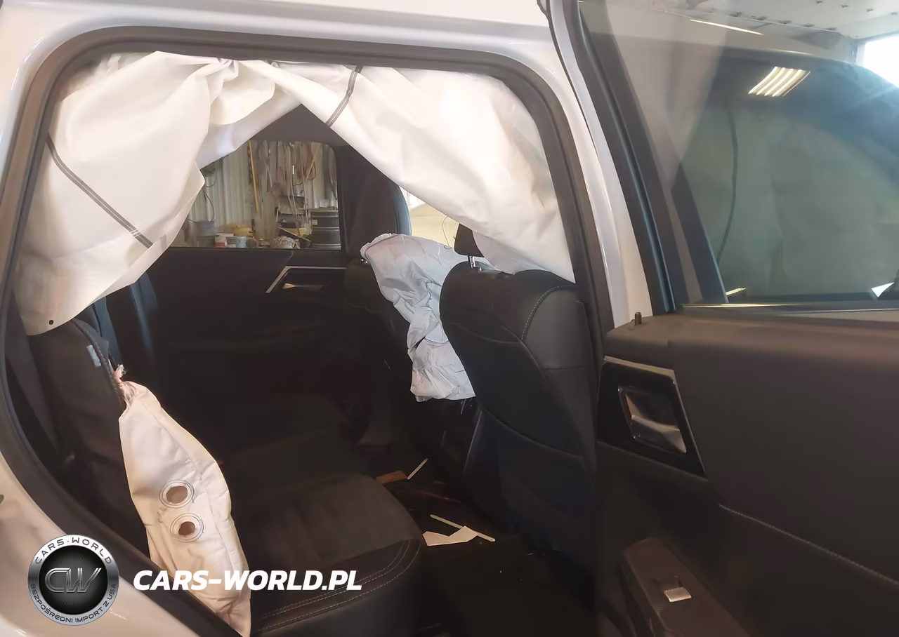 2024 Mitsubishi Outlander Se 2.5 S-Awc-Se Black Edition S-Awc-Se Black Edition W-Pano Roof S-Awc-Se Ralliart S-Awc VIN:JA4J4VA8XRZ077021 - 8