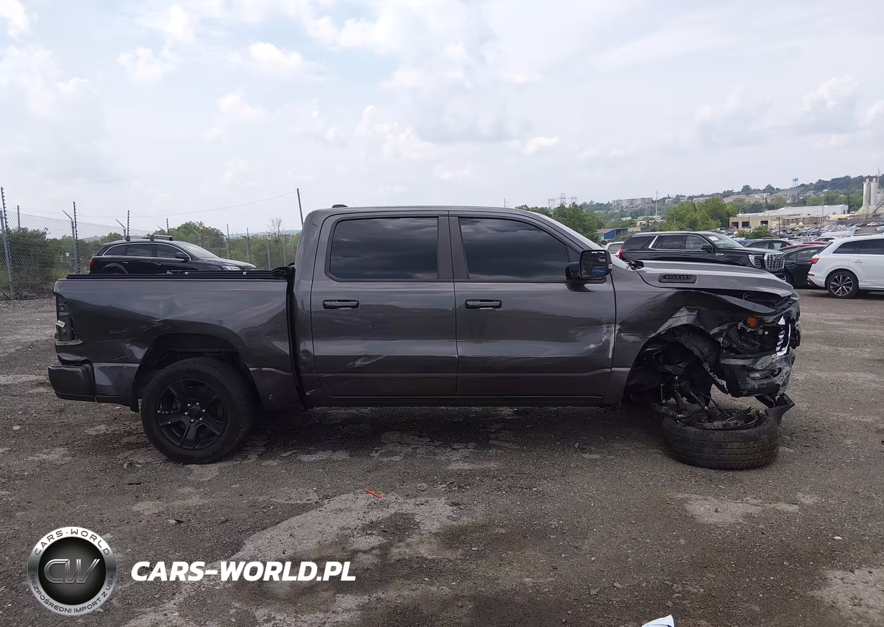 2021 Ram 1500 VIN:1C6SRFFT3MN807096 - 12