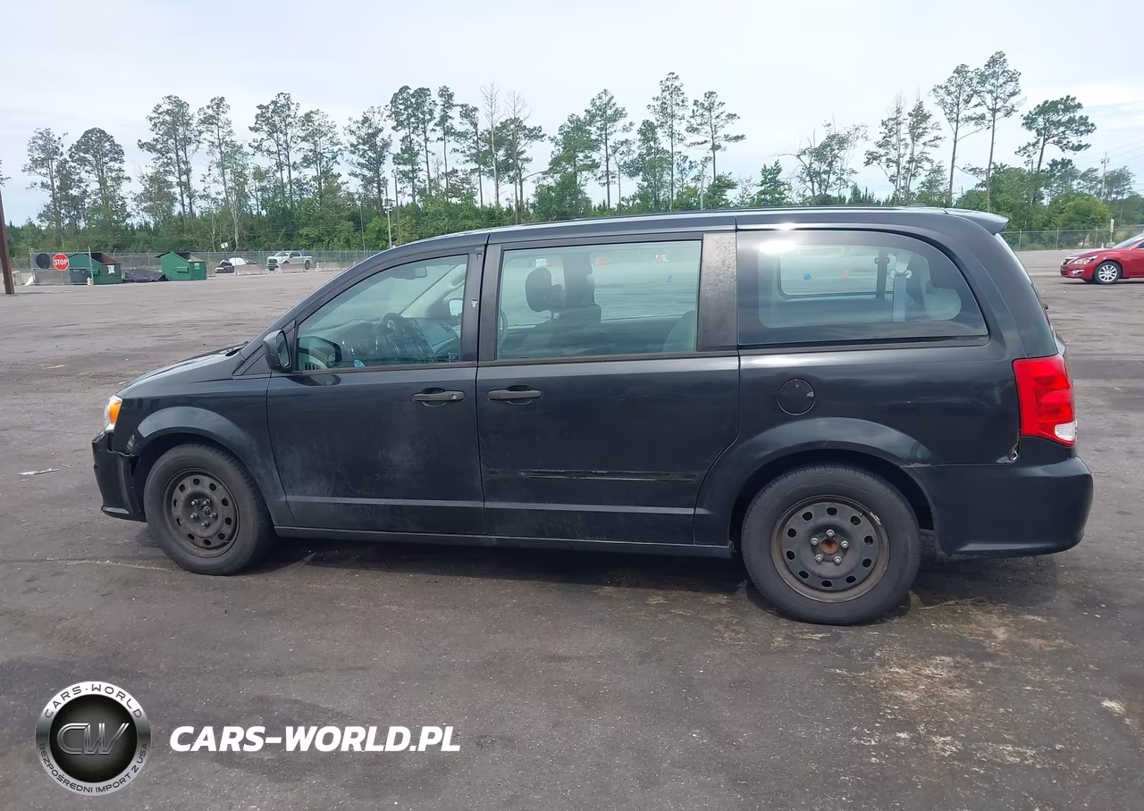 2015 Dodge Grand Caravan American Value Pkg VIN:2C4RDGBG0FR670712 - 14