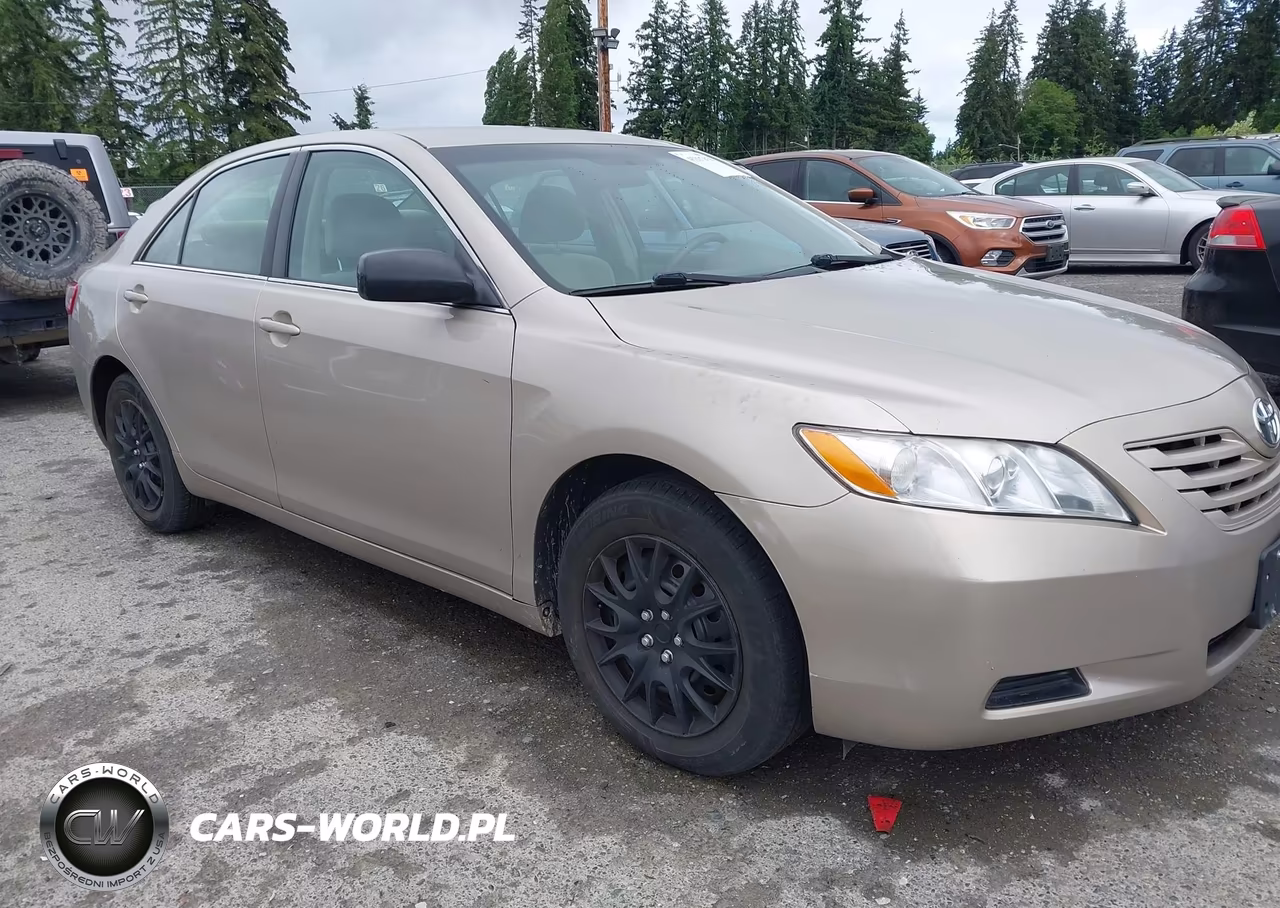2007 Toyota Camry Le – zdjęcie 1 z 13