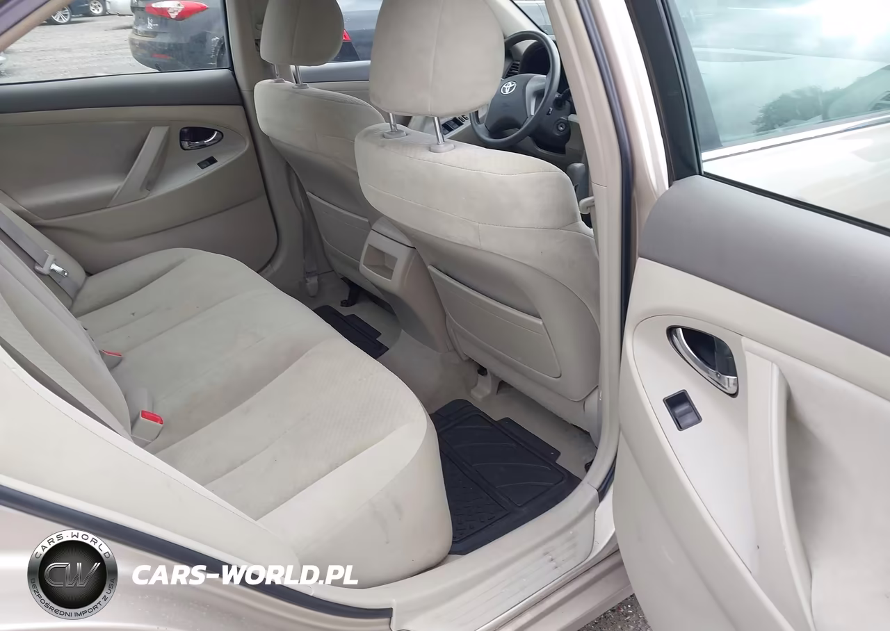 2007 Toyota Camry Le VIN:4T1BE46K17U588760 - 8