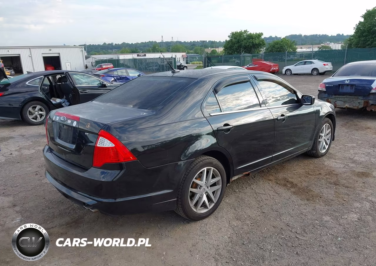 2011 Ford Fusion Se VIN:3FAHP0HAXBR202896 - 4