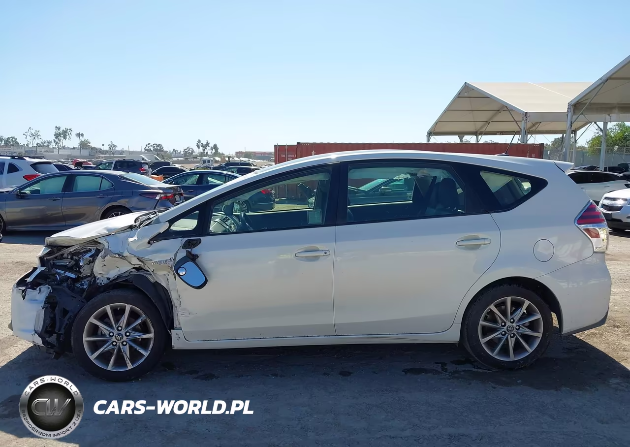 2017 Toyota Prius V Five VIN:JTDZN3EU6HJ061042 - 14