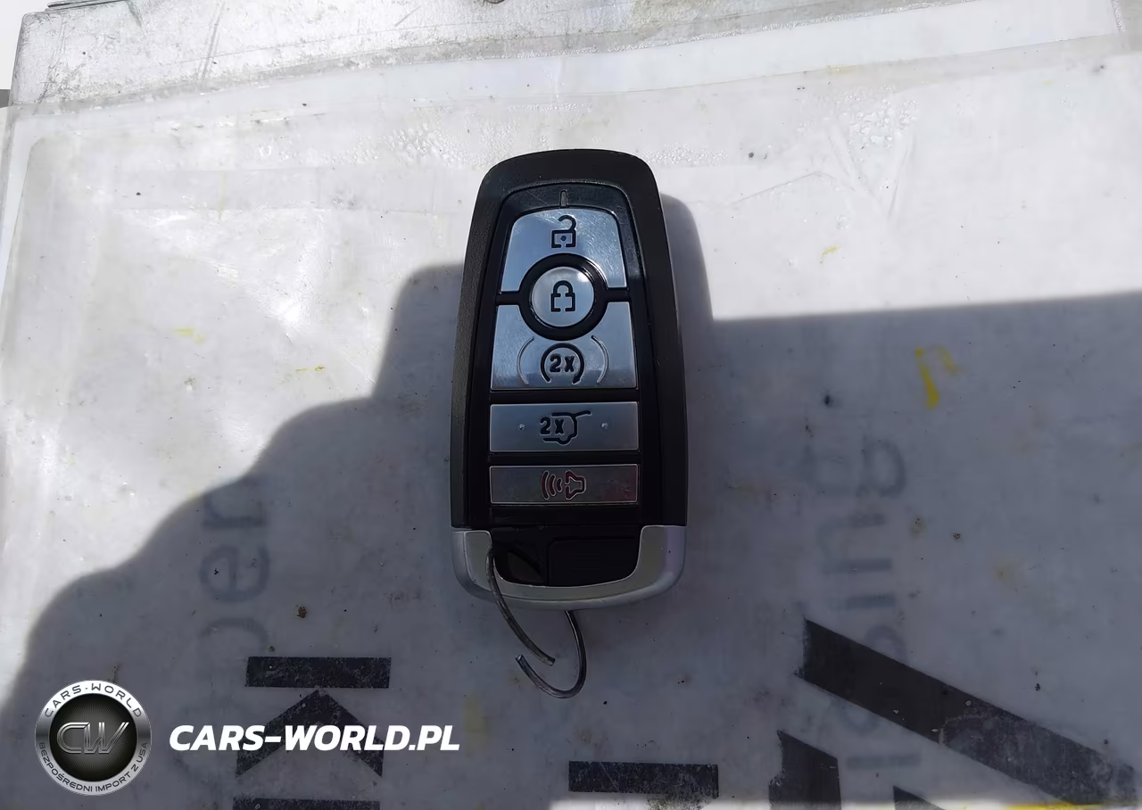 2020 Ford Edge Titanium VIN:2FMPK3K96LBA76732 - 11