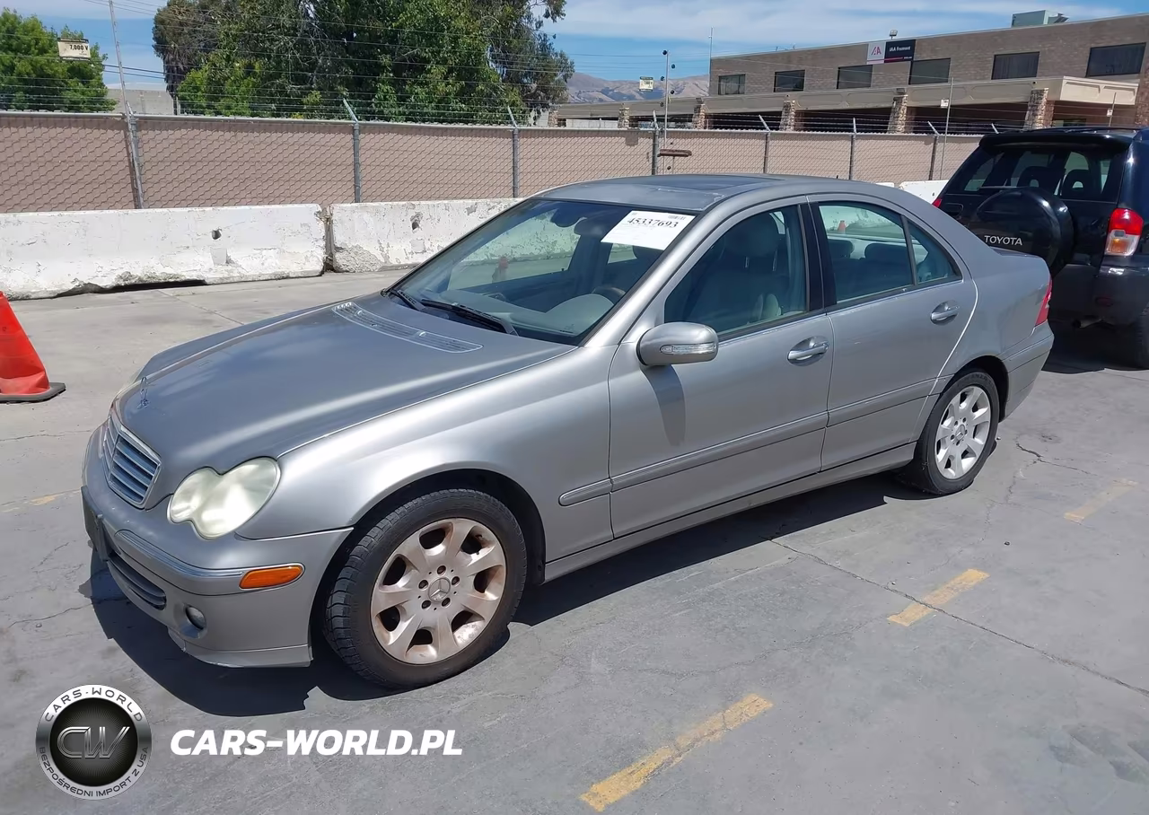 2005 Mercedes-Benz C 240 Luxury VIN:WDBRF61J35A655043 - 2