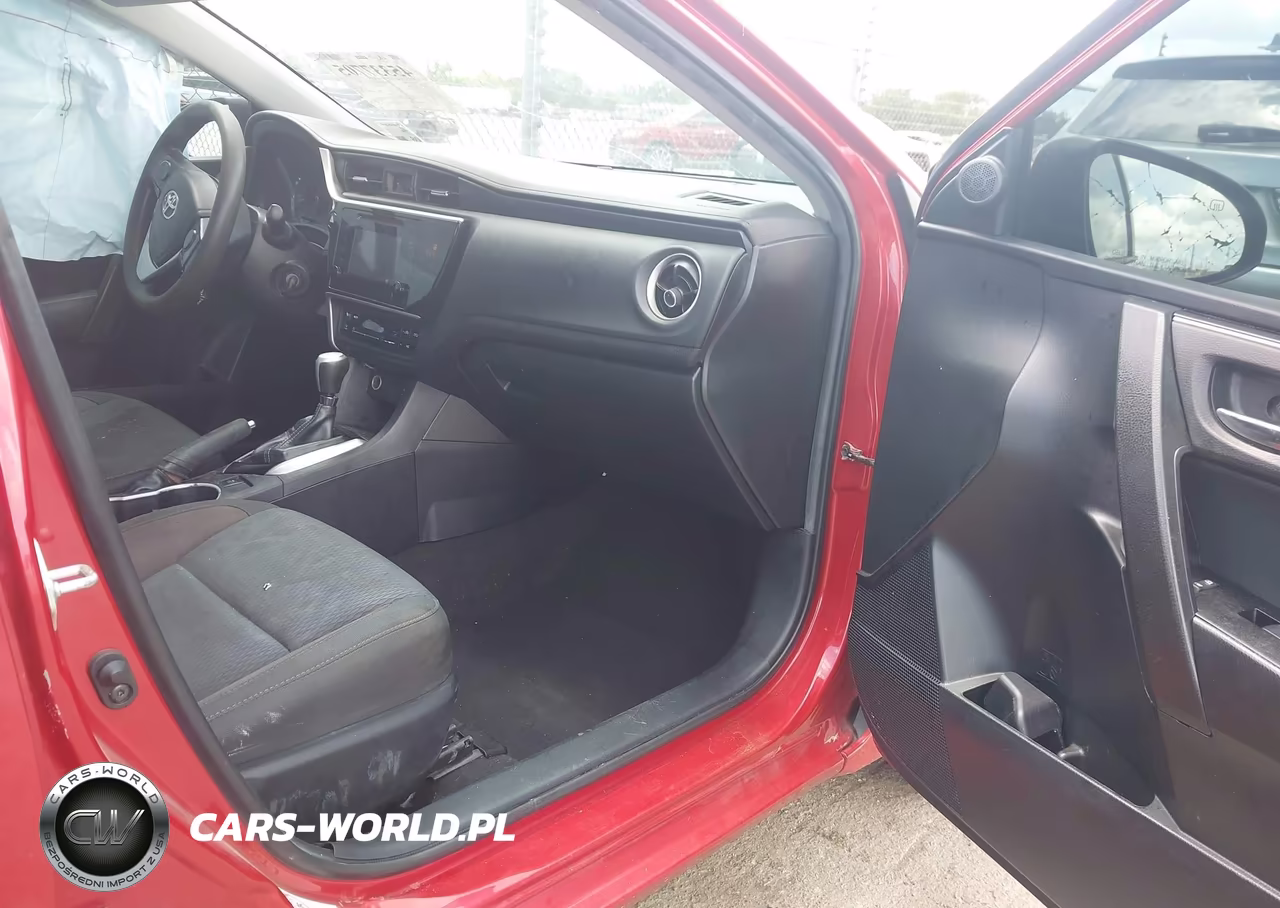 2019 Toyota Corolla Le VIN:2T1BURHEXKC178654 - 5