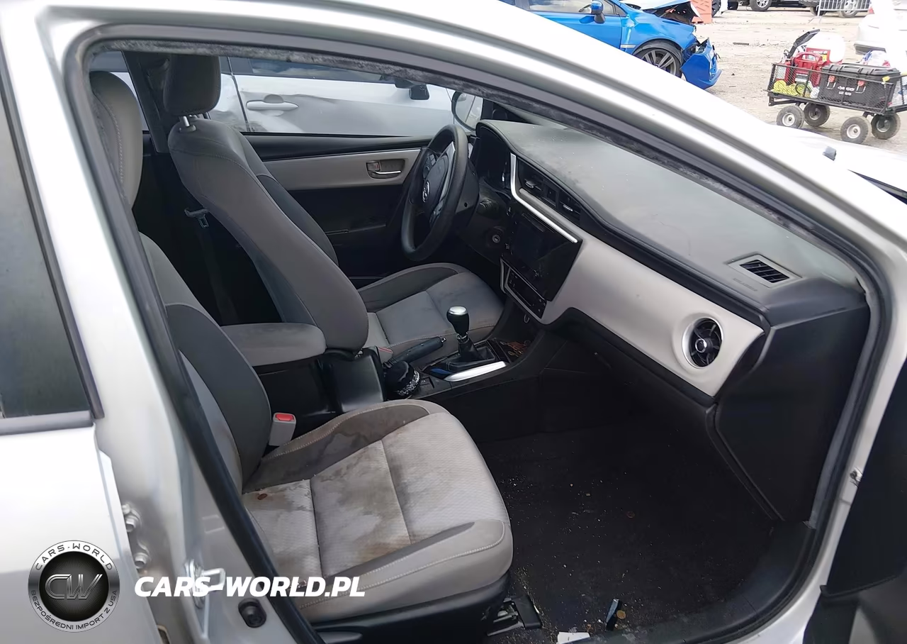 2019 Toyota Corolla Le VIN:5YFBURHE0KP884239 - 5