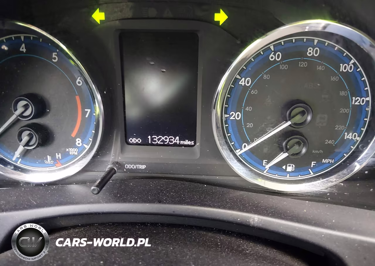 2019 Toyota Corolla Le VIN:5YFBURHE0KP884239 - 7