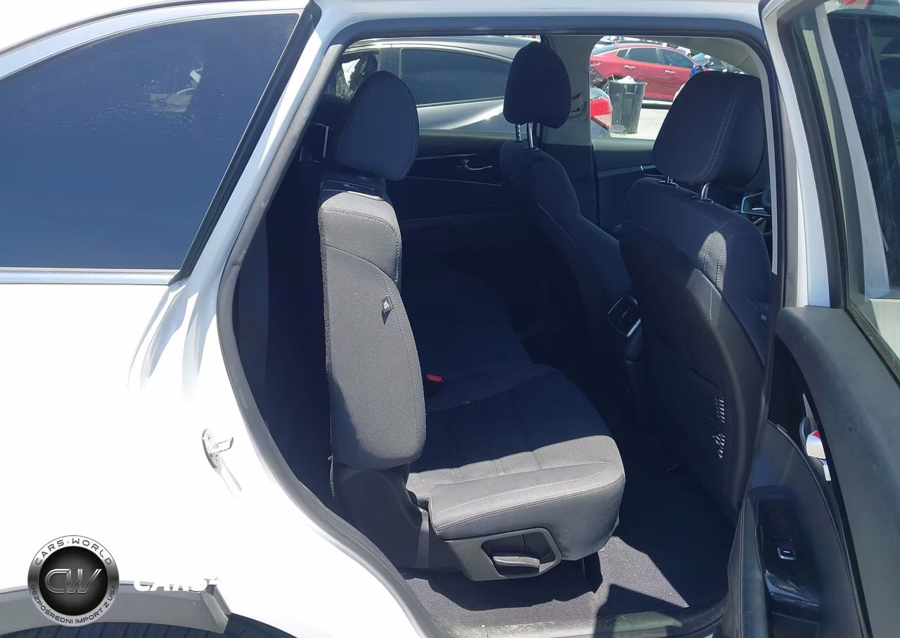 2016 Kia Sorento 2.4L Lx VIN:5XYPG4A36GG101915 - 8