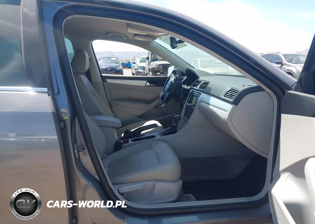 2013 Volkswagen Passat 2.5L Se VIN:1VWBH7A30DC021242 - 5