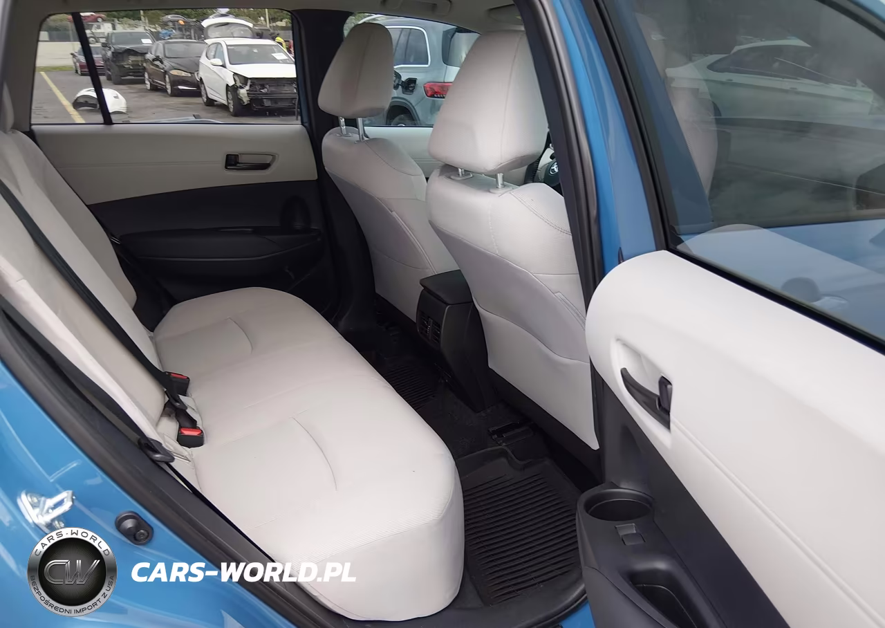 2026 Toyota Corolla Cross Le VIN:7MUCAAAG8TV157293 - 8
