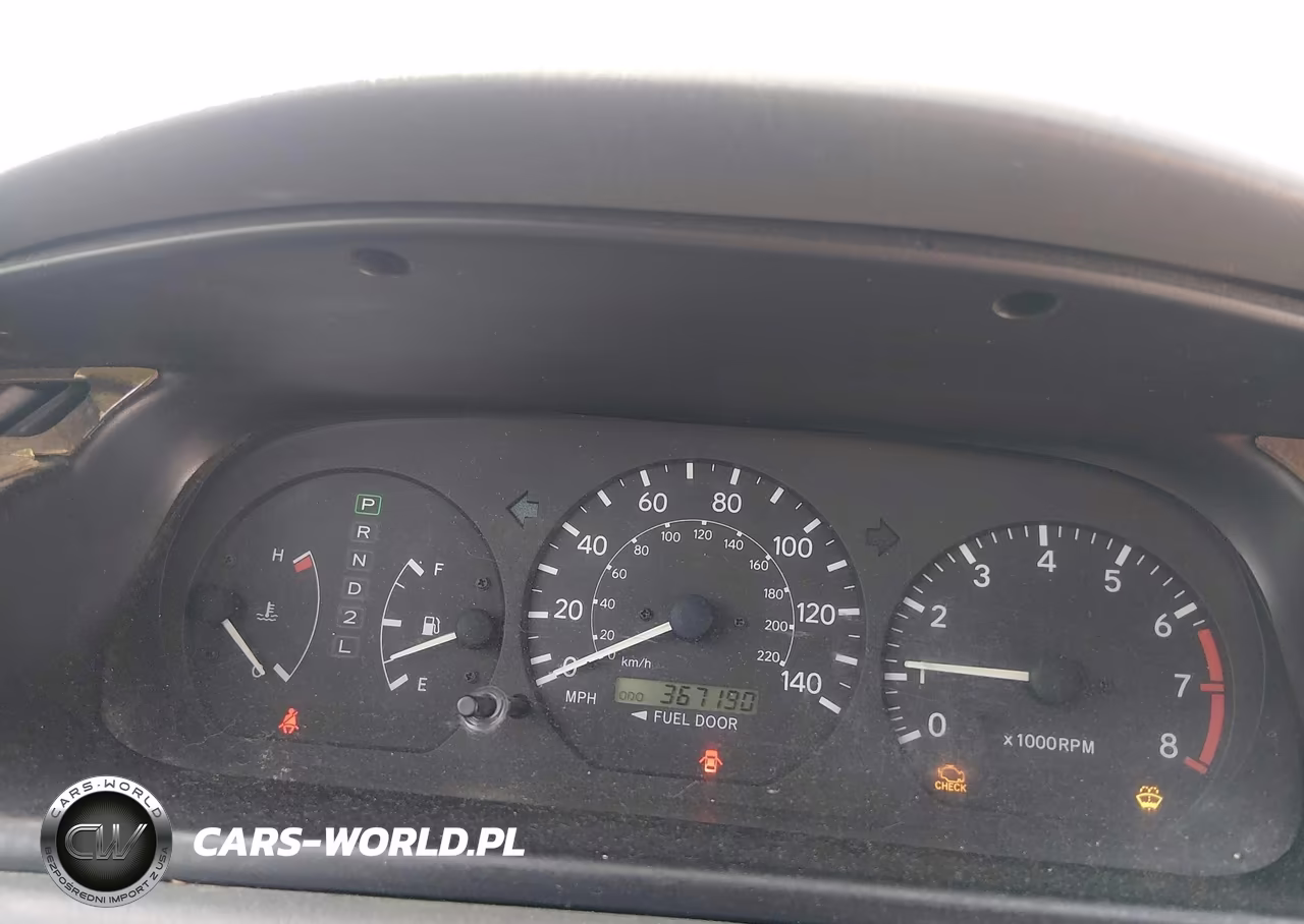 2000 Toyota Camry Le VIN:JT2BG22K8Y0482025 - 7
