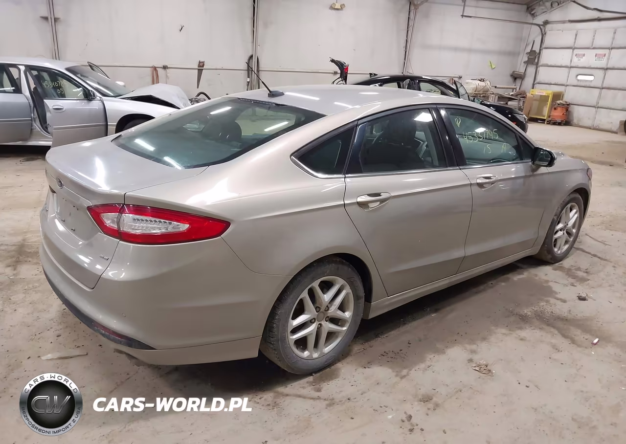 2015 Ford Fusion Se VIN:3FA6P0H72FR204708 - 4