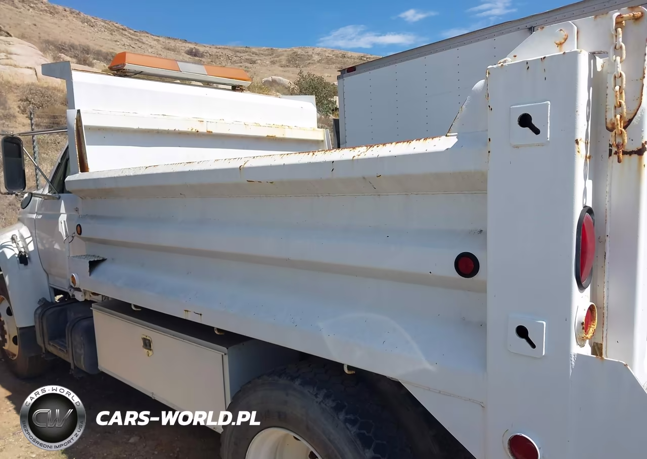 1998 Ford F700 VIN:1FDNF70J2WVA19677 - 14