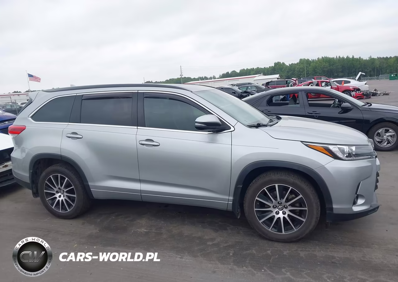 2018 Toyota Highlander Se VIN:5TDJZRFH3JS540792 - 13