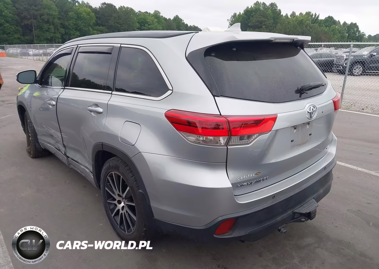 2018 Toyota Highlander Se VIN:5TDJZRFH3JS540792 - 3