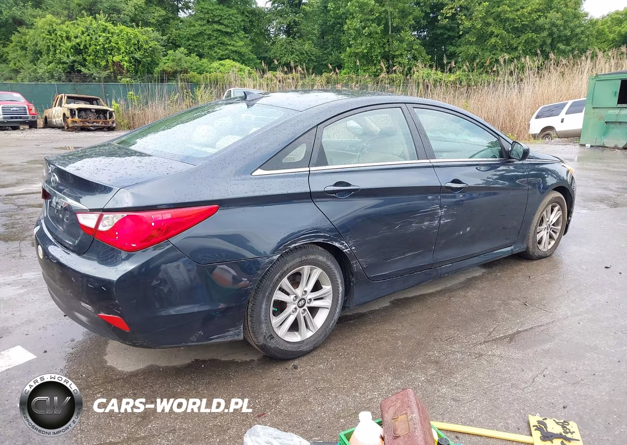 2014 Hyundai Sonata Gls VIN:5NPEB4AC2EH830859 - 4