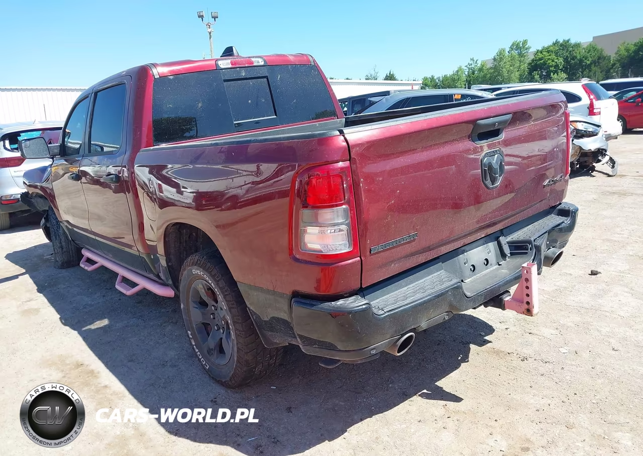 2023 Ram 1500 Big Horn 4X4 5'7 Box VIN:1C6SRFFT2PN559220 - 3