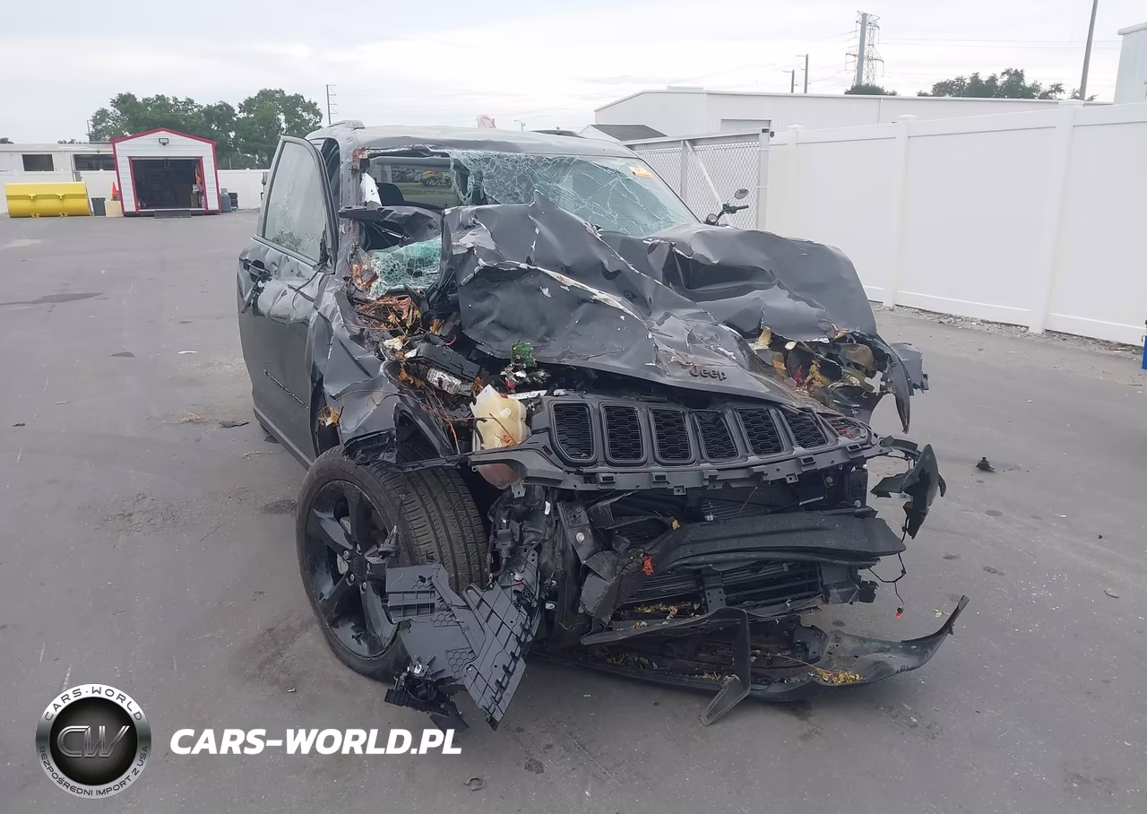 2023 Jeep Grand Cherokee Limited 4X4 – zdjęcie 1 z 16