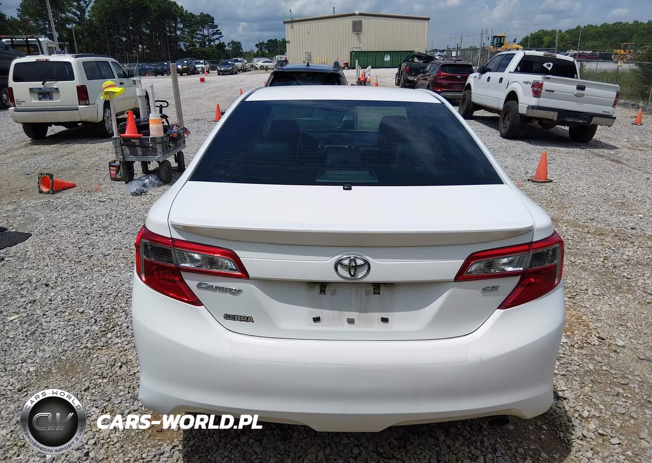 2013 Toyota Camry Se VIN:4T1BF1FK0DU716106 - 16