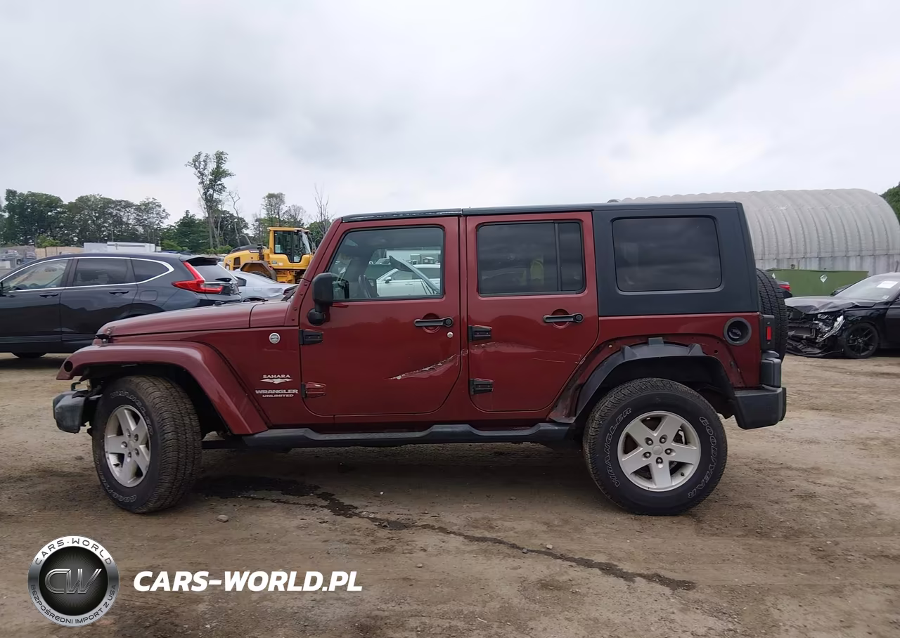 2007 Jeep Wrangler Unlimited Sahara VIN:1J4GA59127L156564 - 15