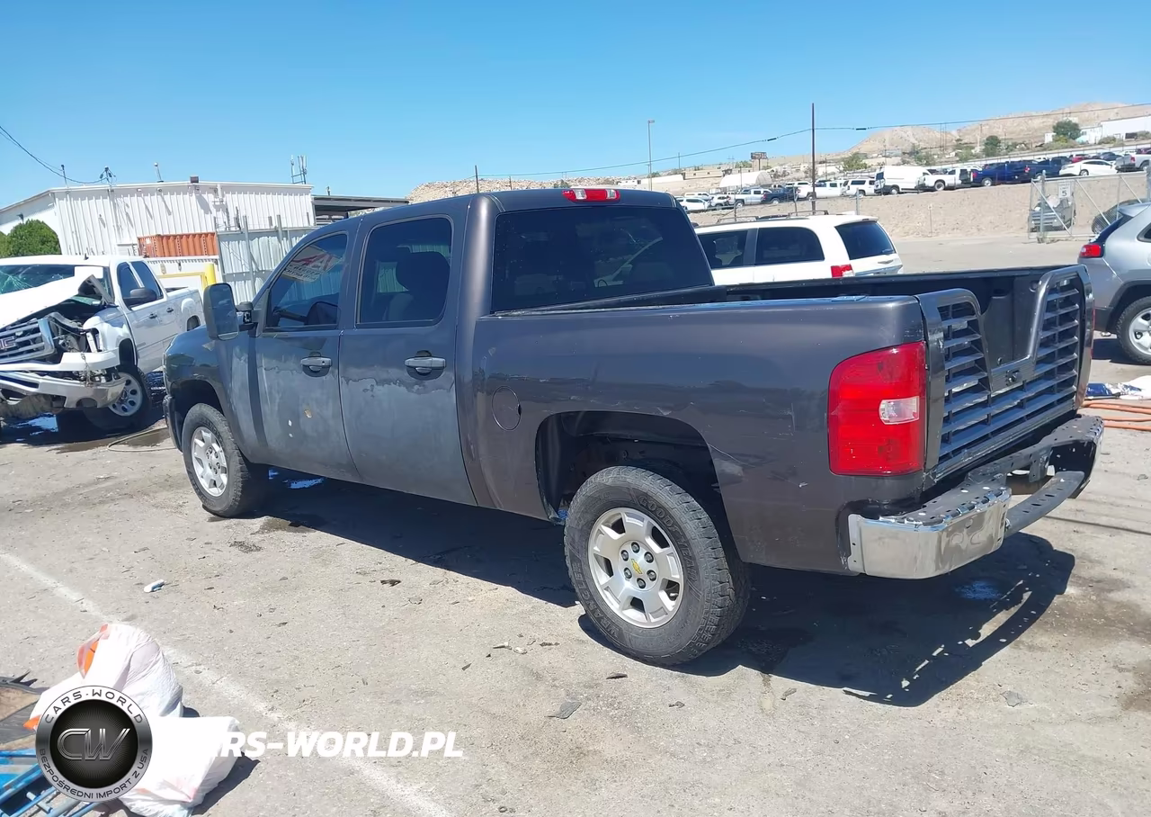 2011 Chevrolet Silverado 1500 Lt VIN:3GCUKSE22BG279337 - 3