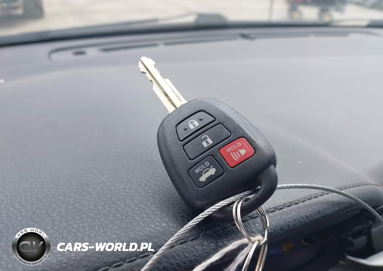 2015 Toyota Corolla S Plus VIN:2T1BURHE4FC373123 - 11