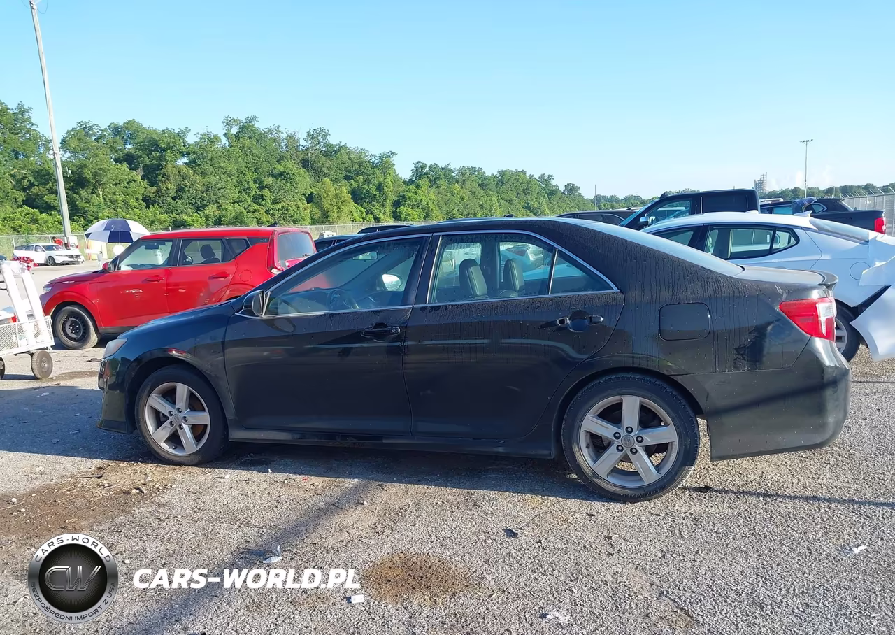 2014 Toyota Camry Se VIN:4T1BF1FK2EU308434 - 14