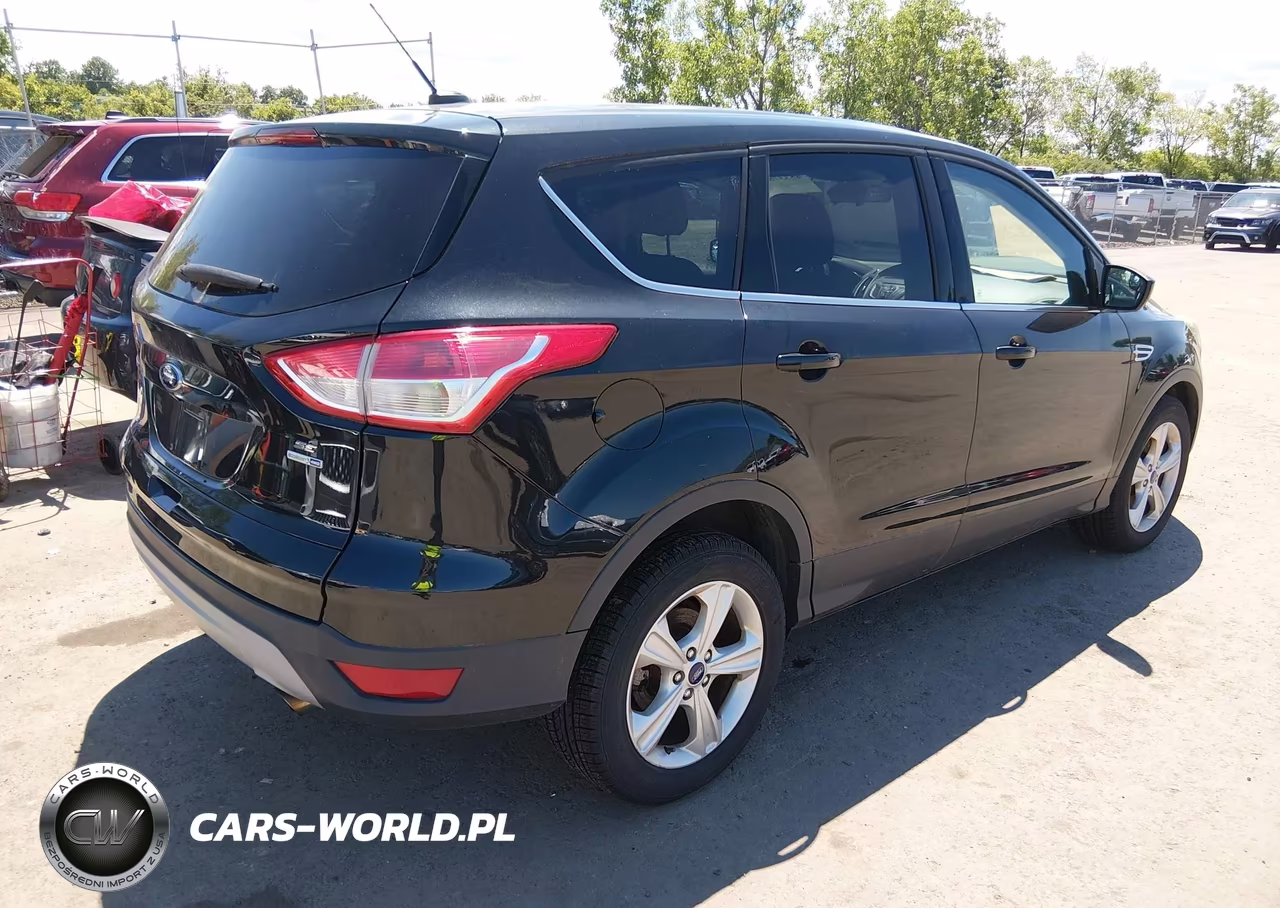 2015 Ford Escape Se VIN:1FMCU9GXXFUA88805 - 4