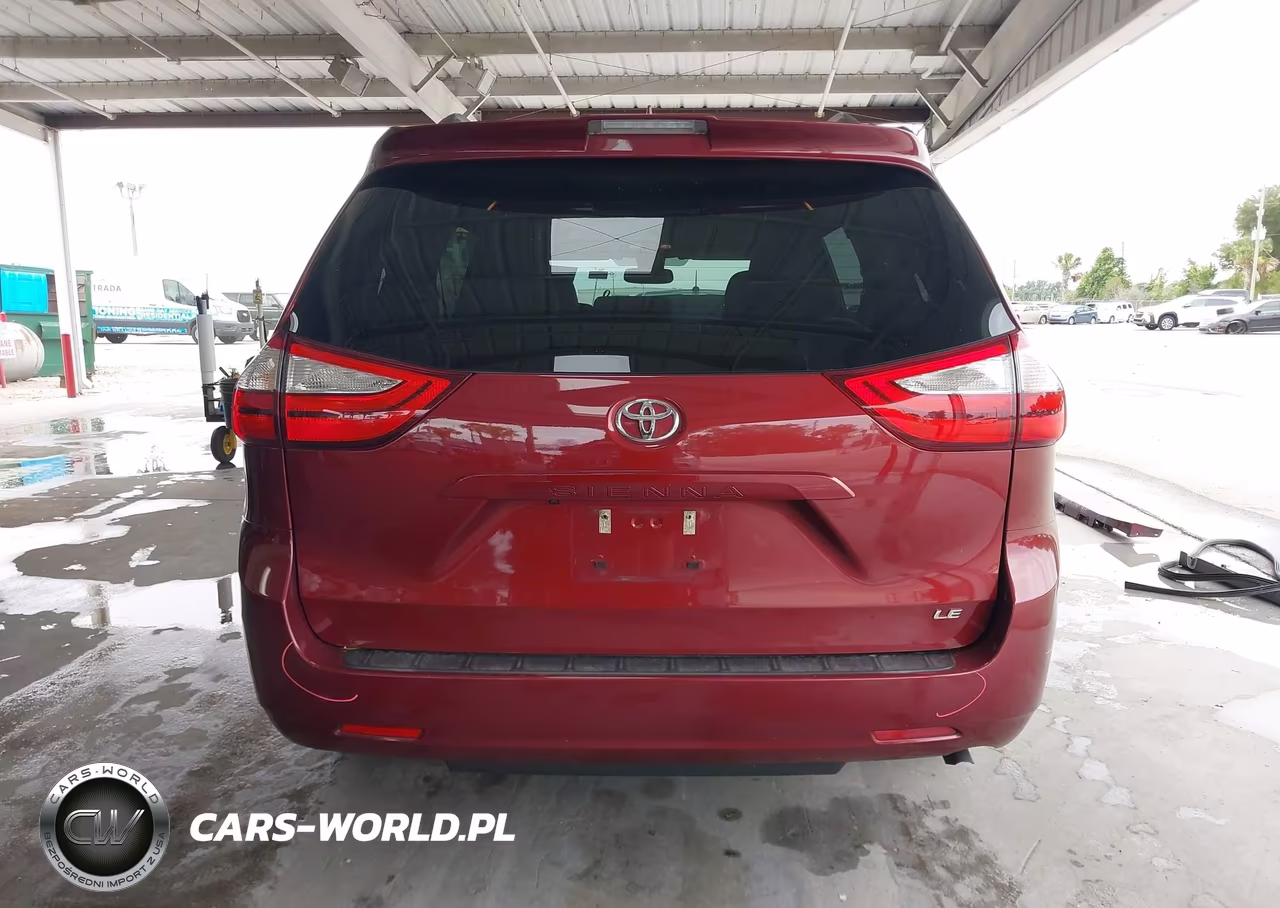 2019 Toyota Sienna Le 8 Passenger VIN:5TDKZ3DC6KS973064 - 16