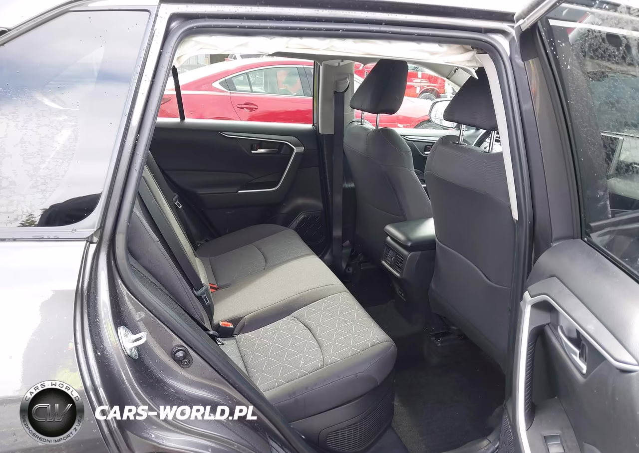 2024 Toyota Rav4 Hybrid Xle VIN:4T3RWRFV9RU113077 - 18