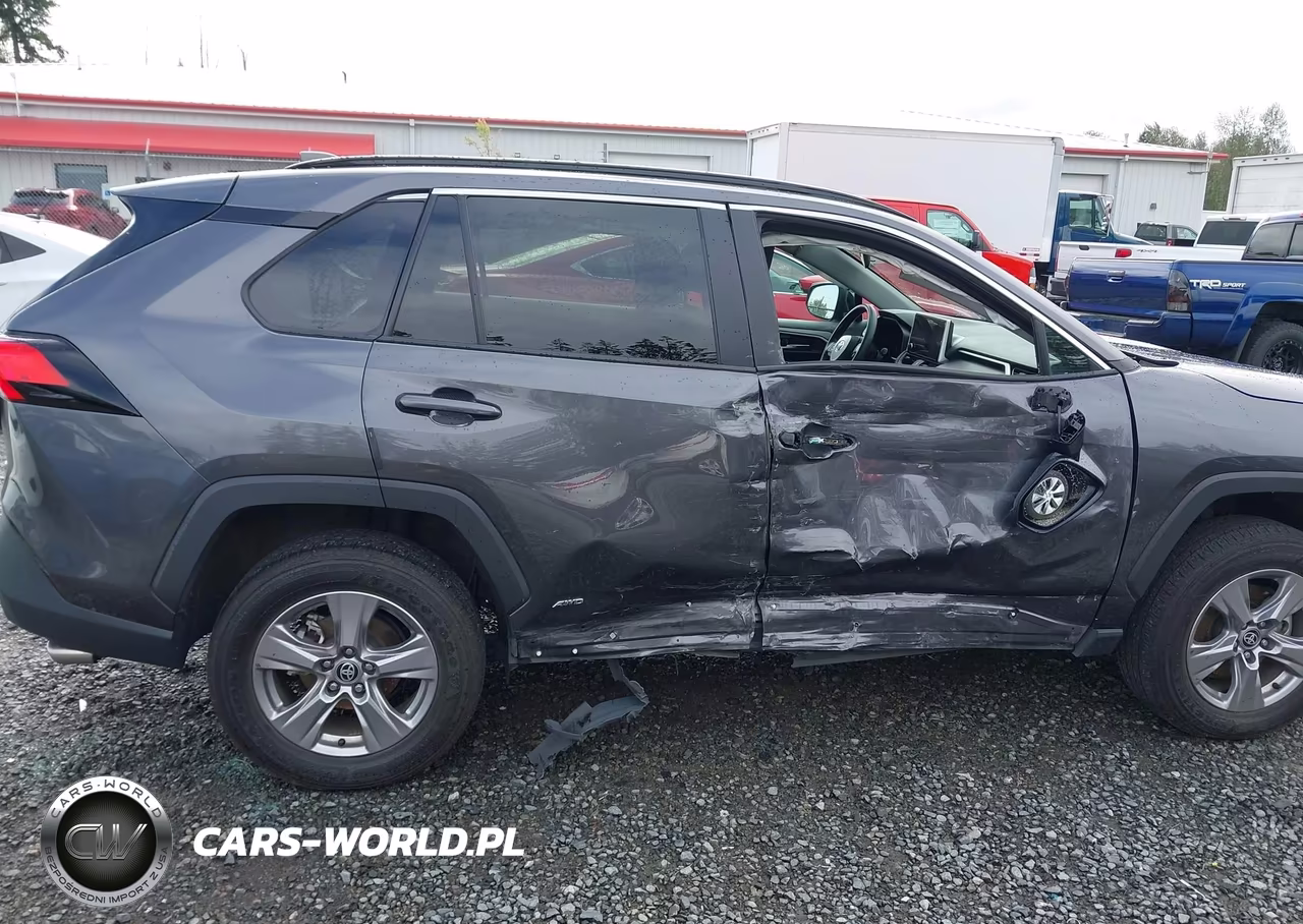 2024 Toyota Rav4 Hybrid Xle VIN:4T3RWRFV9RU113077 - 6