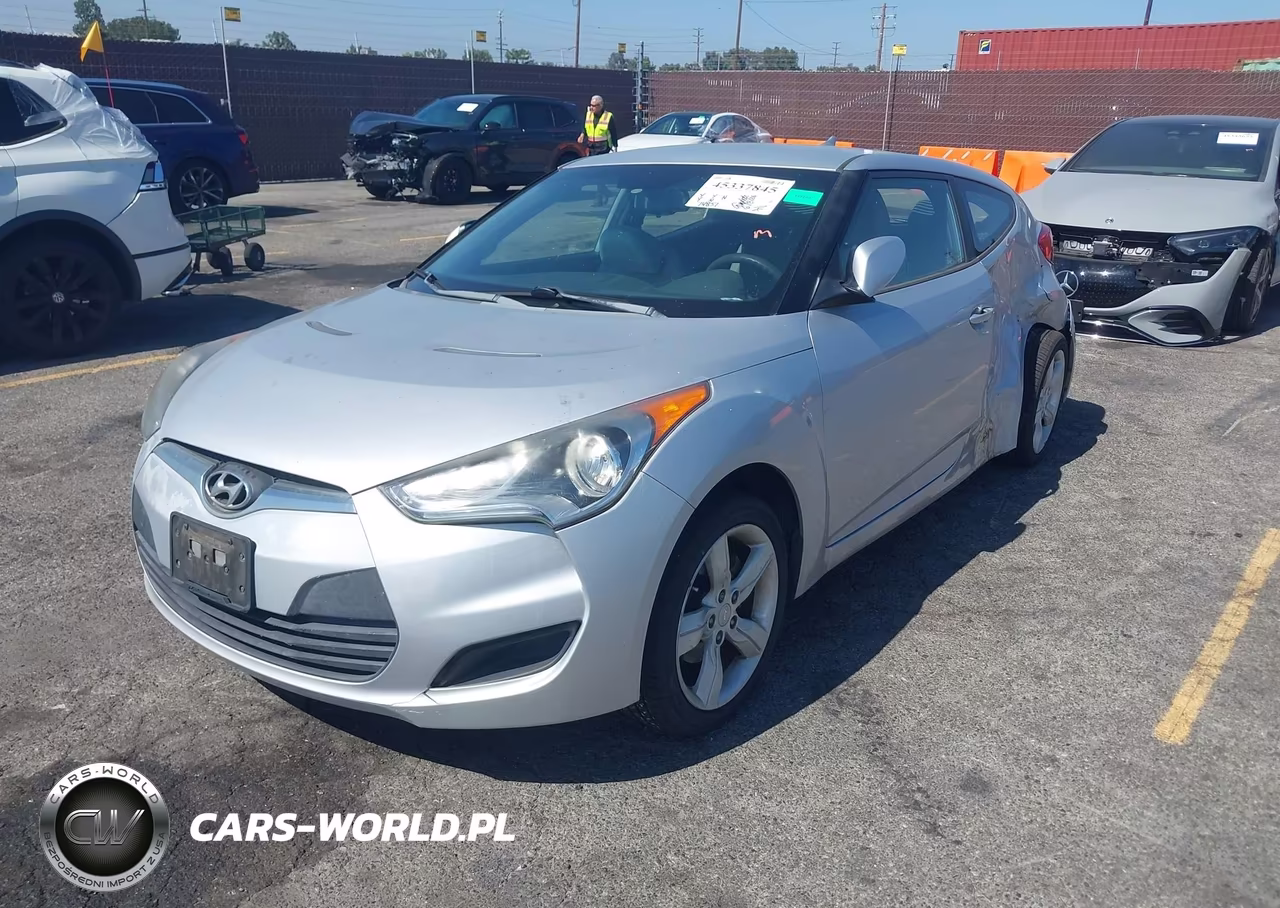 2012 Hyundai Veloster Base W-Gray VIN:KMHTC6AD5CU028443 - 2