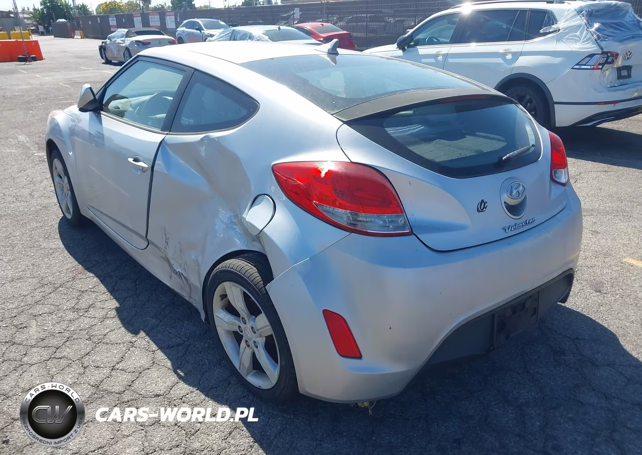 2012 Hyundai Veloster Base W-Gray VIN:KMHTC6AD5CU028443 - 3