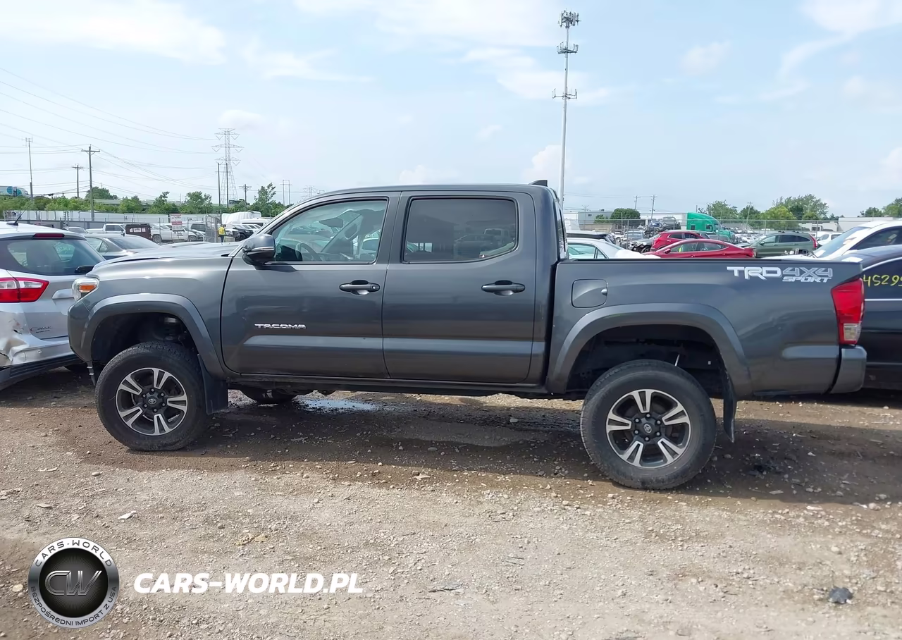2017 Toyota Tacoma Trd Sport VIN:3TMCZ5AN8HM091246 - 15