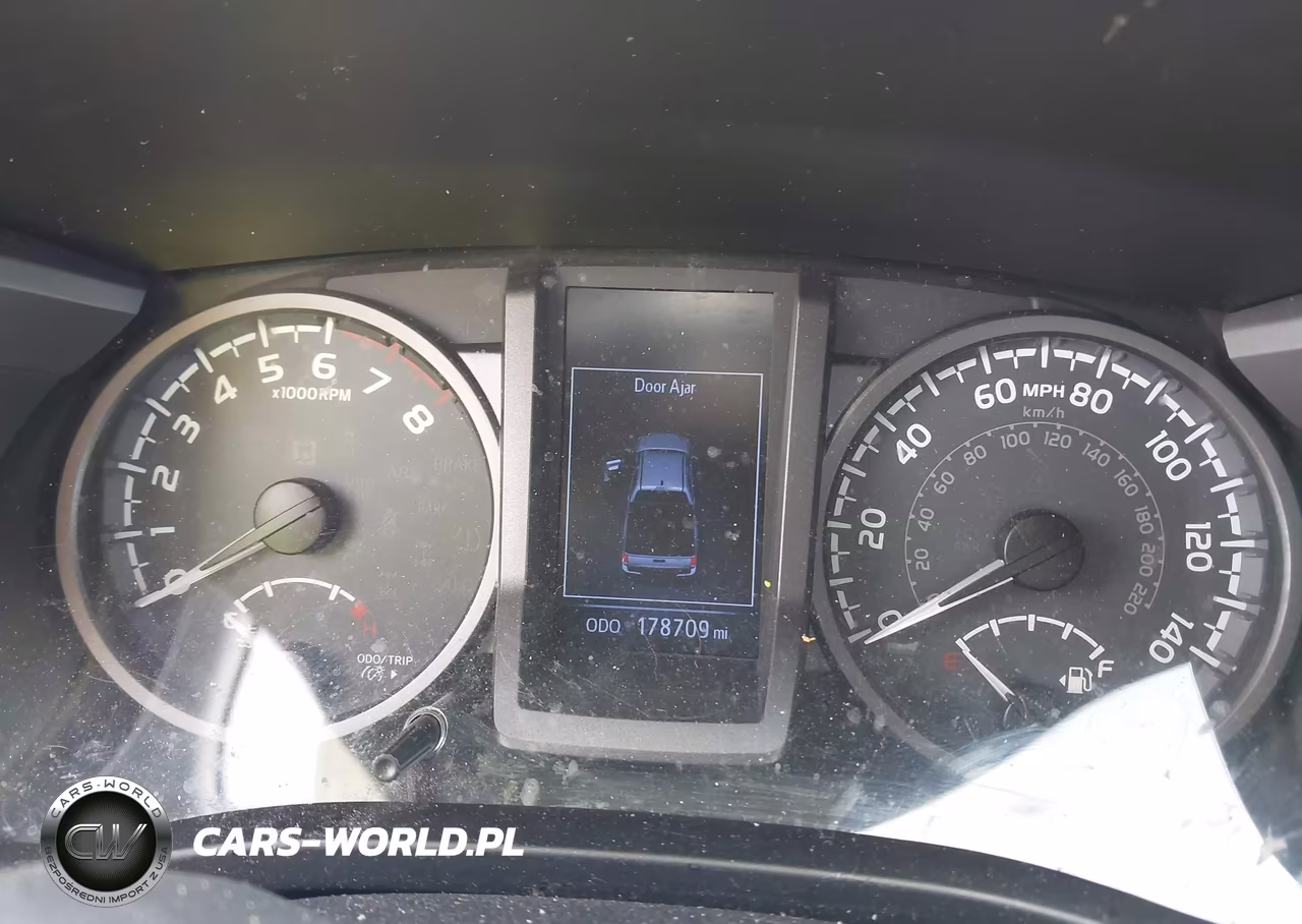 2017 Toyota Tacoma Trd Sport VIN:3TMCZ5AN8HM091246 - 7