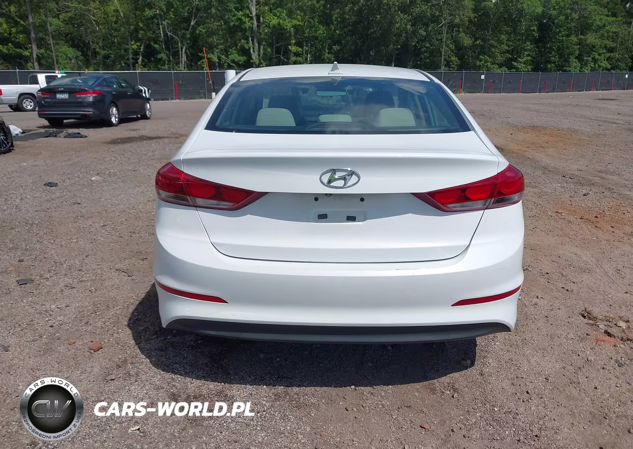 2017 Hyundai Elantra Se VIN:5NPD84LF7HH035070 - 17