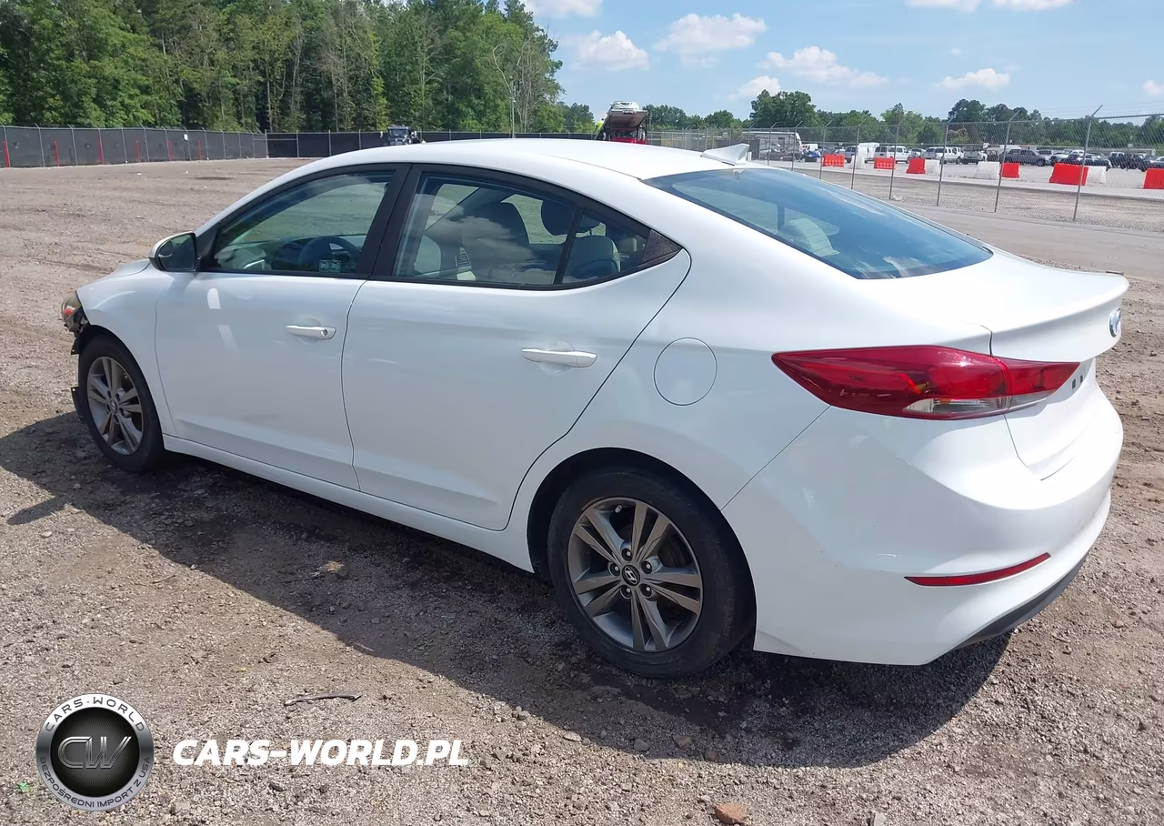 2017 Hyundai Elantra Se VIN:5NPD84LF7HH035070 - 3